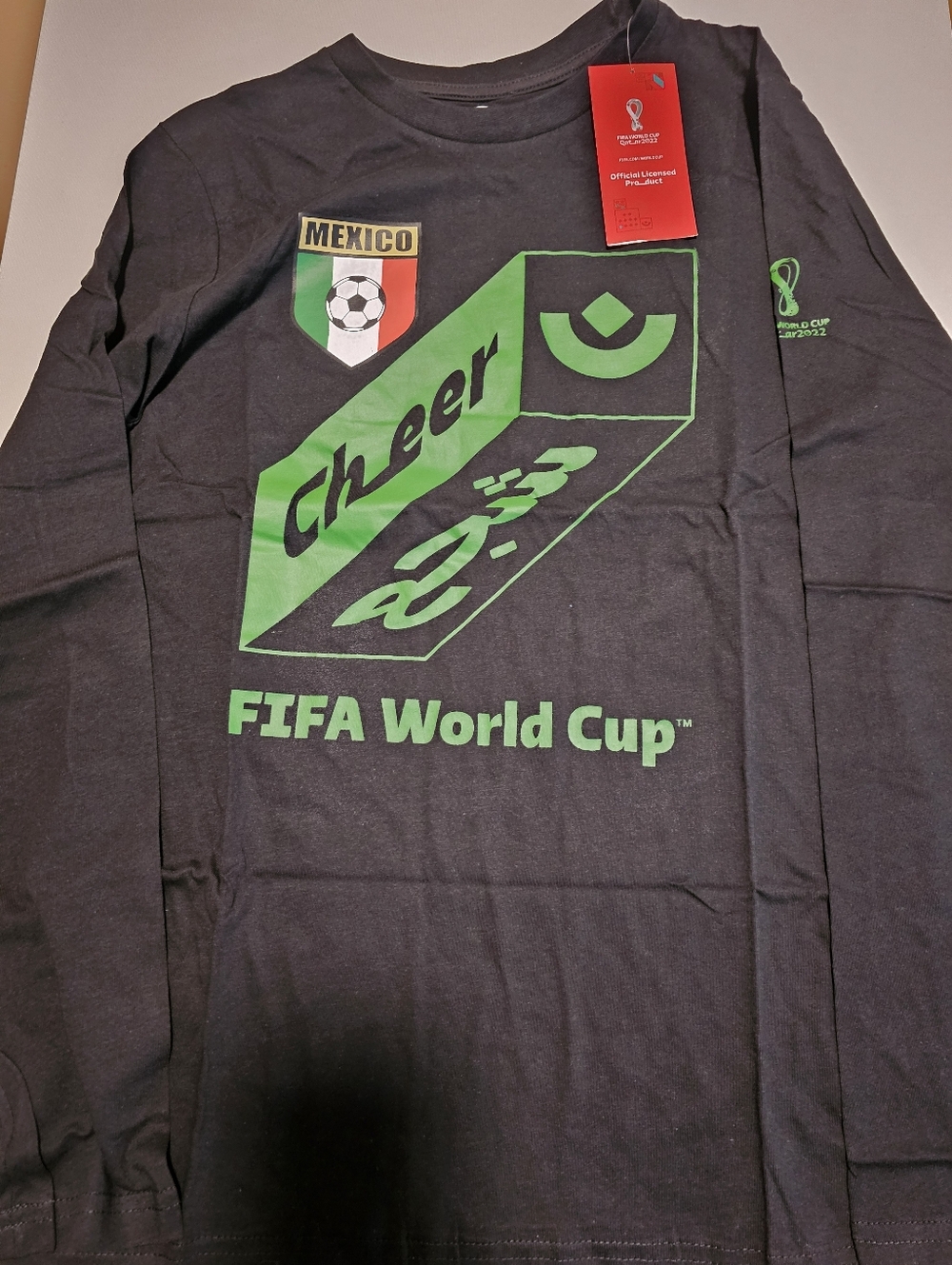 FIFA World Cup Mexico Black Long Sleeve Tee with Green Graphic 2022 Medium New